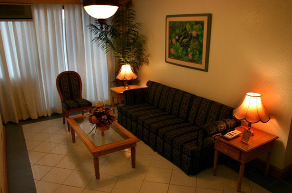 Mpt Suites Makati City Chambre photo