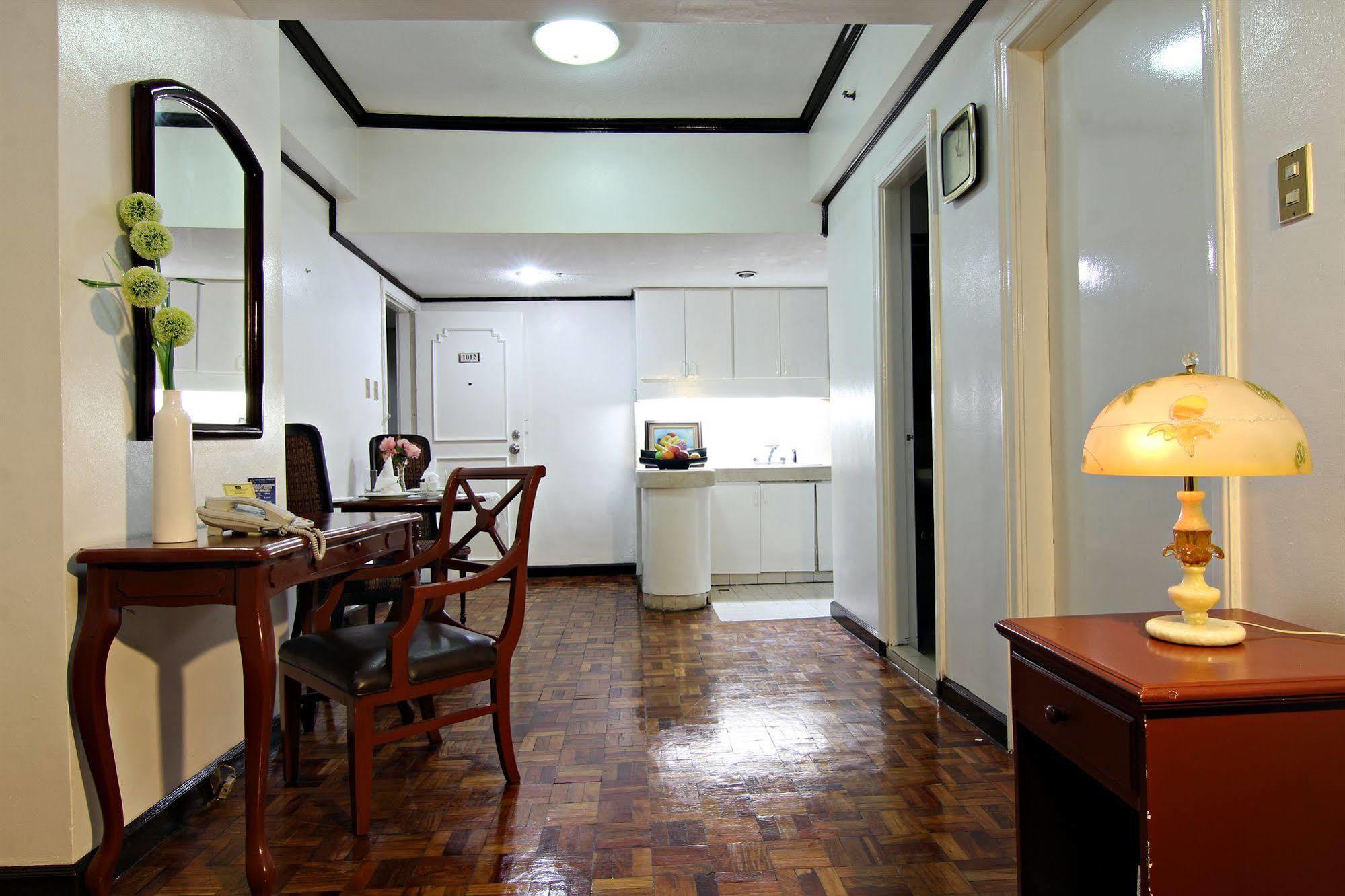 Mpt Suites Makati City Extérieur photo