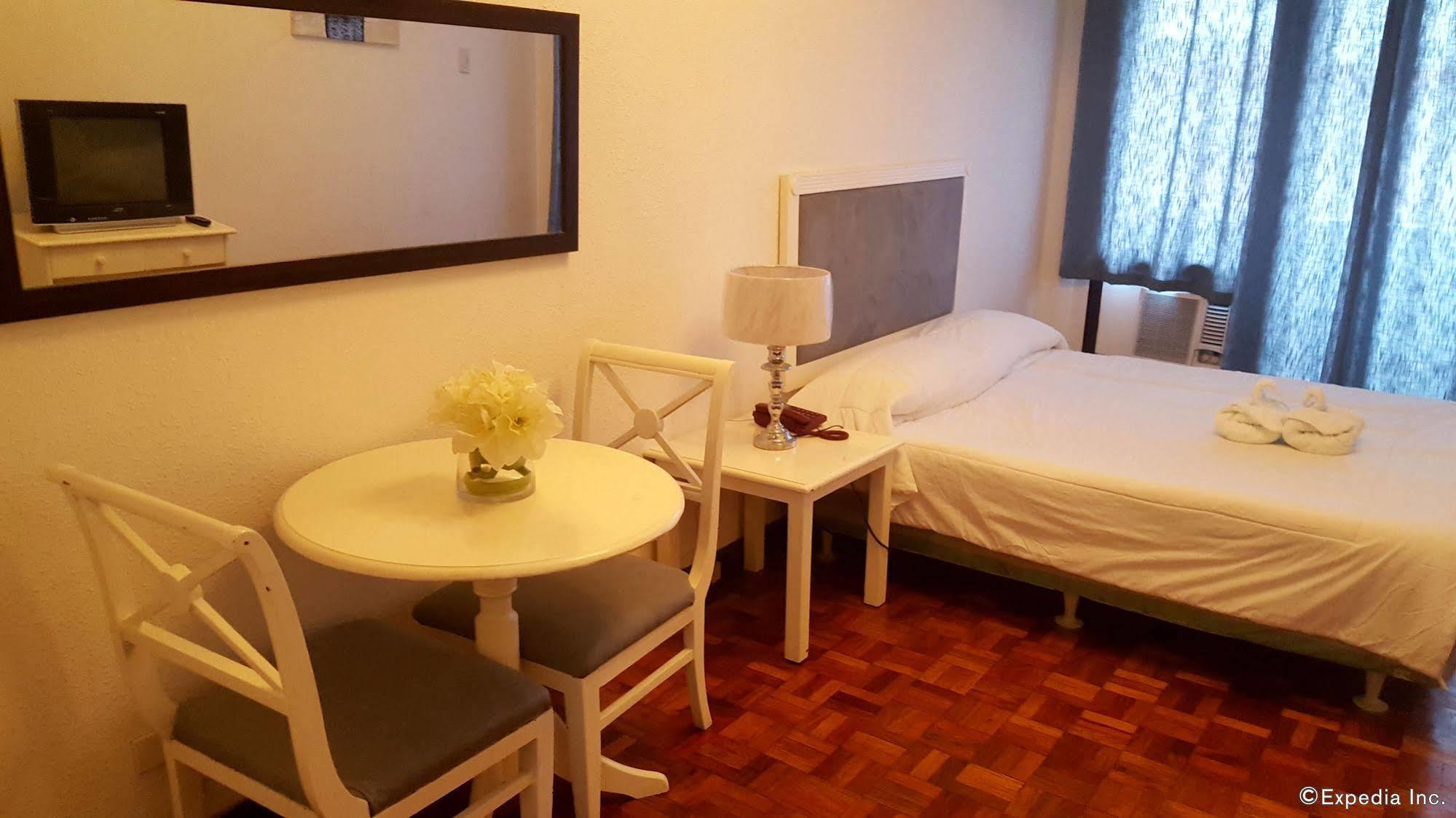 Mpt Suites Makati City Extérieur photo