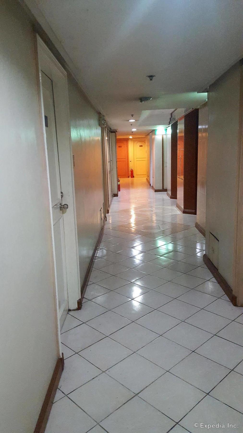 Mpt Suites Makati City Extérieur photo